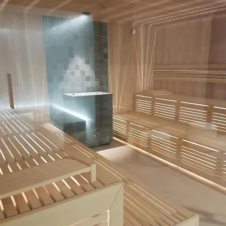 Baltyk Nadmorskie Tarasy Z Parkingiem