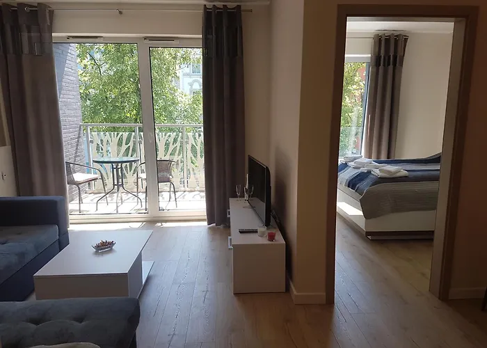 Baltyk Nadmorskie Tarasy Z Parkingiem * Kolberg